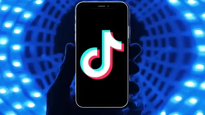 Image: TikTok is Back on Google and Apple App Stores, Credit: Shiny/Unplux